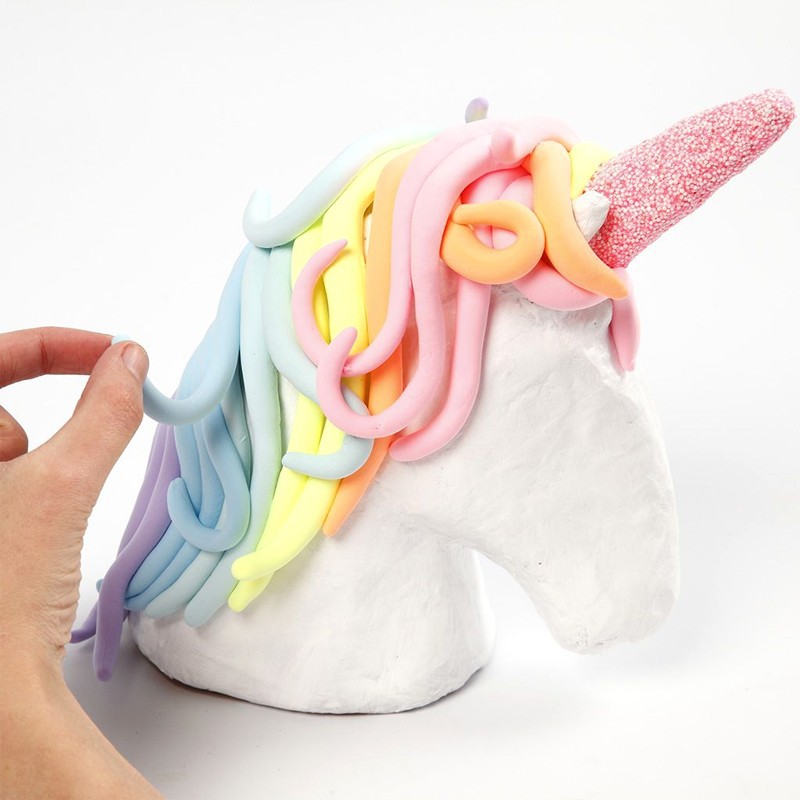 Cap unicorn carton