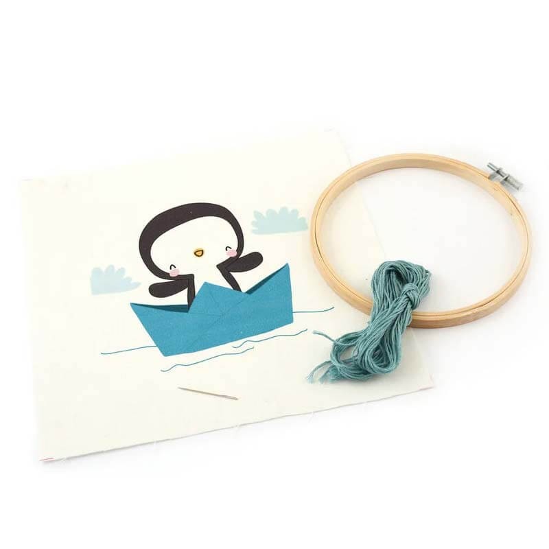 Kit Broderie Captain Penguin