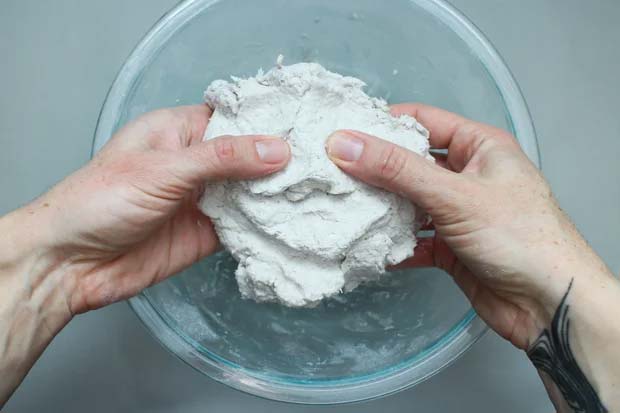 Materiale mărțișoare din pastă de hârtie (papier-mâché)